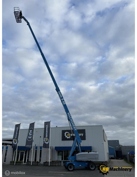 Genie S-85 - Телескопична платформа: снимка 5 Genie S-85 - Телескопична платформа: снимка 5