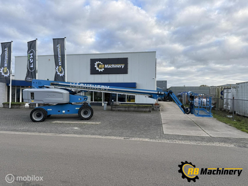 Genie S-85 - Телескопична платформа: снимка 3 Genie S-85 - Телескопична платформа: снимка 3