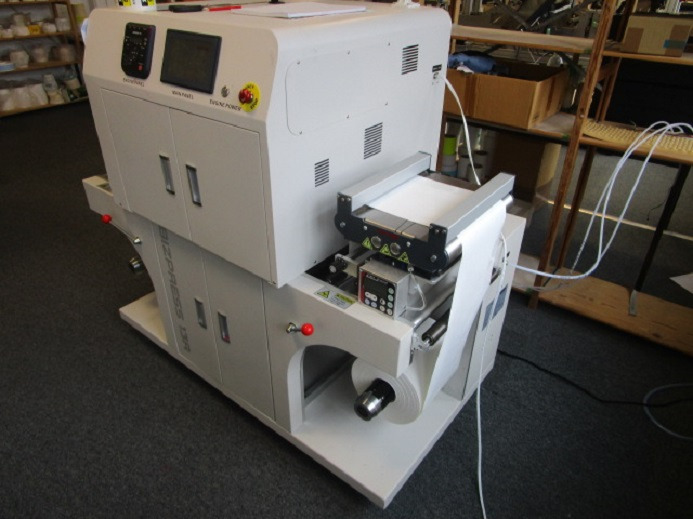 DIGITAL ETIKETTENDRUCKMASCHINE VP320C BIZPRESS 13R - Печатарско оборудване: снимка 2 DIGITAL ETIKETTENDRUCKMASCHINE VP320C BIZPRESS 13R - Печатарско оборудване: снимка 2