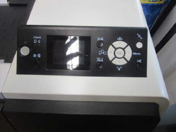 EPSON STYLUS PRO 9700 - Цифрова печатна машина: снимка 5 EPSON STYLUS PRO 9700 - Цифрова печатна машина: снимка 5