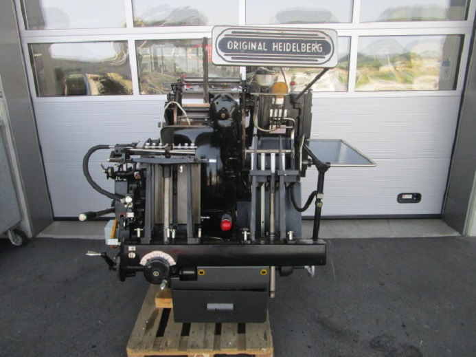 HEIDELBERG TIEGEL A4 MIT HEISSFOLIENPRÄGEEINRICHTUNG - Офсетова машина: снимка 3 HEIDELBERG TIEGEL A4 MIT HEISSFOLIENPRÄGEEINRICHTUNG - Офсетова машина: снимка 3