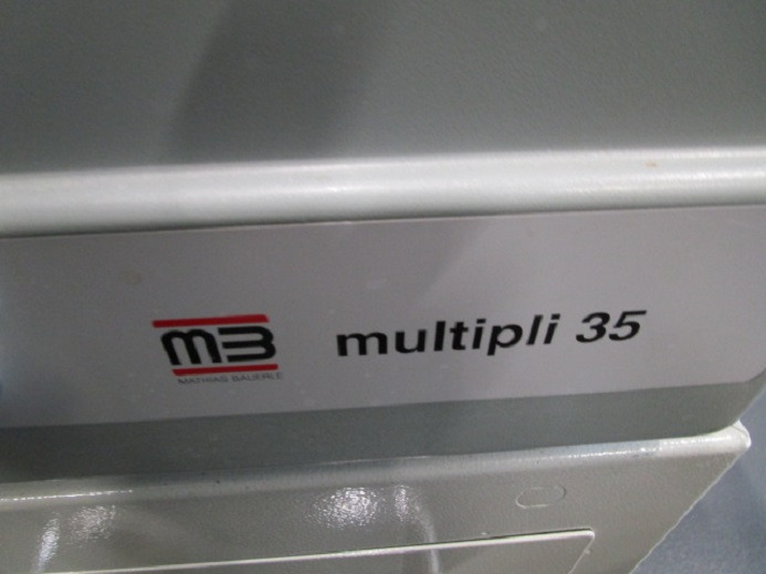 MB MULTIPLI 35 MIT GESTELL - Машина за сгъване: снимка 2 MB MULTIPLI 35 MIT GESTELL - Машина за сгъване: снимка 2