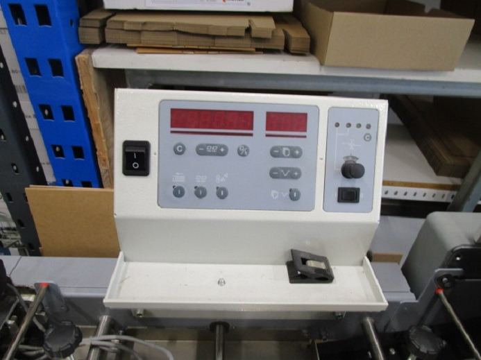 MB MULTIPLI 35 MIT GESTELL - Машина за сгъване: снимка 4 MB MULTIPLI 35 MIT GESTELL - Машина за сгъване: снимка 4