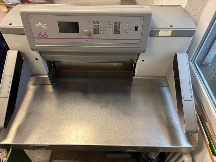 POLAR 66 - Машина за рязане на хартия: снимка 2 POLAR 66 - Машина за рязане на хартия: снимка 2