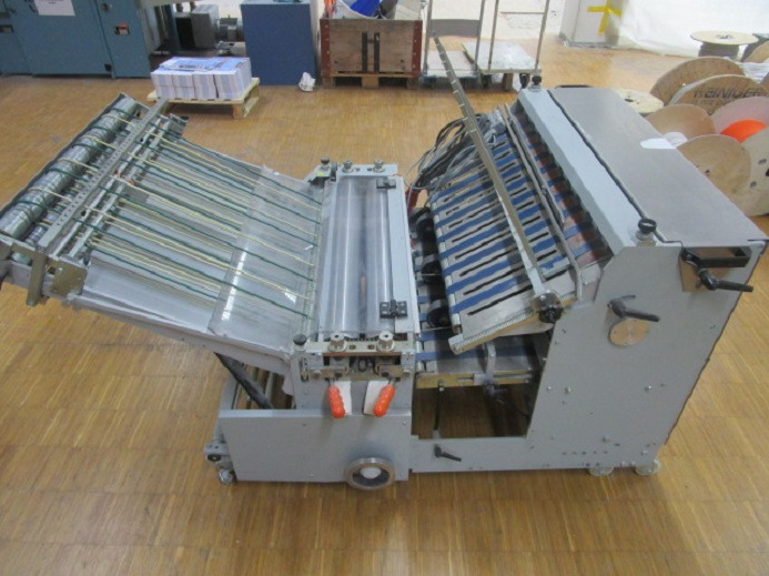 PRESSBOGENAUSLAGE DESTA BAS-FSA 800 - Машина за сгъване: снимка 2 PRESSBOGENAUSLAGE DESTA BAS-FSA 800 - Машина за сгъване: снимка 2