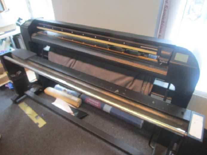 SCHNEIDEPLOTTER SUMMA S140 MIT UV-TROCKNER FCD-01 - Машина за рязане на хартия: снимка 1 SCHNEIDEPLOTTER SUMMA S140 MIT UV-TROCKNER FCD-01 - Машина за рязане на хартия: снимка 1