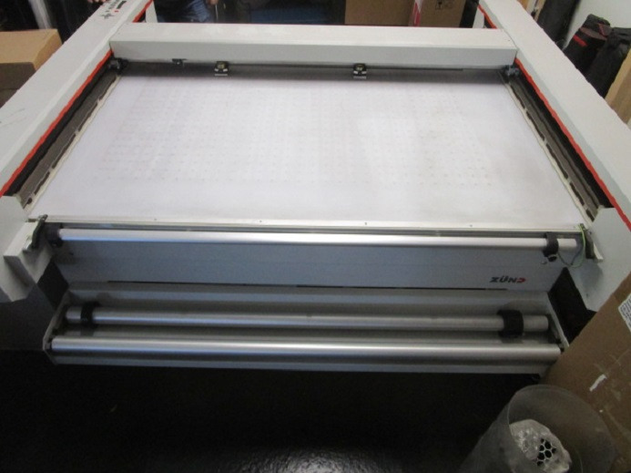 SCHNEIDEPLOTTER ZÜND P-1200 PLUS - Машина за рязане на хартия: снимка 3 SCHNEIDEPLOTTER ZÜND P-1200 PLUS - Машина за рязане на хартия: снимка 3