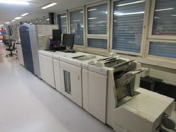 XEROX COLORPRESS 1000 / Colour 1000 mit Freeflow Printserver und Clear Toner - Печатарско оборудване: снимка 5 XEROX COLORPRESS 1000 / Colour 1000 mit Freeflow Printserver und Clear Toner - Печатарско оборудване: снимка 5