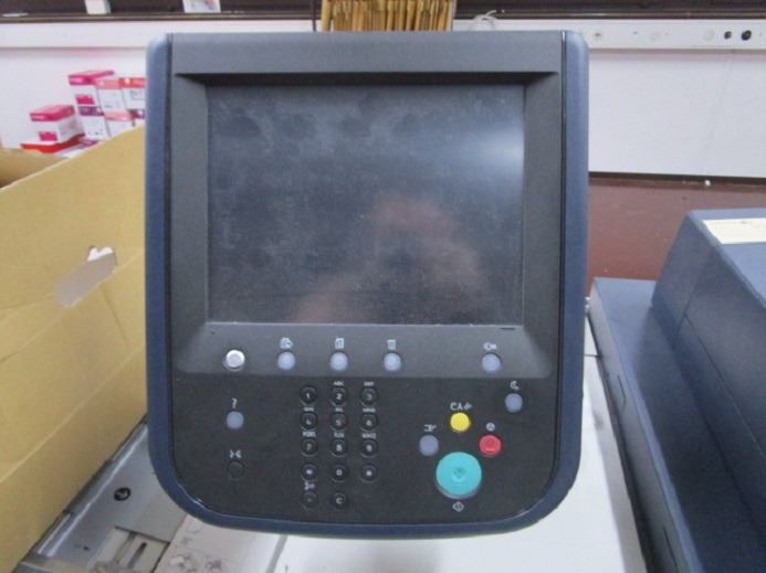 XEROX VERSANT 180 PRESS - Цифрова печатна машина: снимка 5 XEROX VERSANT 180 PRESS - Цифрова печатна машина: снимка 5