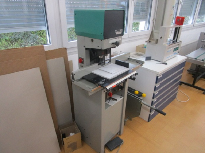 ZWEISPINDELBOHRMASCHINE CITOBORMA 280 ab - Печатарско оборудване: снимка 2 ZWEISPINDELBOHRMASCHINE CITOBORMA 280 ab - Печатарско оборудване: снимка 2