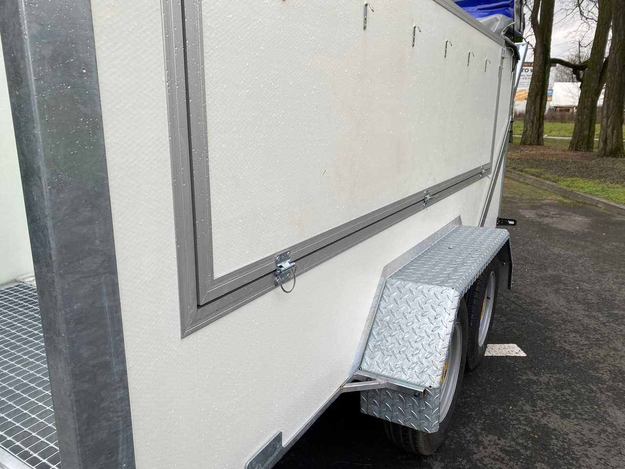 Лизинг на  PRZYCZEPA DO PRZEWOZU ŚWIŃ / BYDŁA, DMC 2700 / TRAILER FOR TRANSPORTING PIGS / CATTLE, DMC 2700 PRZYCZEPA DO PRZEWOZU ŚWIŃ / BYDŁA, DMC 2700 / TRAILER FOR TRANSPORTING PIGS / CATTLE, DMC 2700: снимка 6
