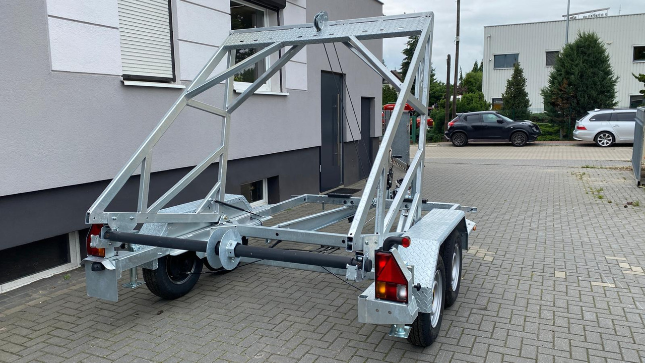 PRZYCZEPA WARK KABLOWA Z WCIĄGARKĄ RĘCZNĄ, DMC 3500 KG / WARK Cable Trailer with Manual Winch, DMC 3500 KG - Кабелно ремарке: снимка 4 PRZYCZEPA WARK KABLOWA Z WCIĄGARKĄ RĘCZNĄ, DMC 3500 KG / WARK Cable Trailer with Manual Winch, DMC 3500 KG - Кабелно ремарке: снимка 4
