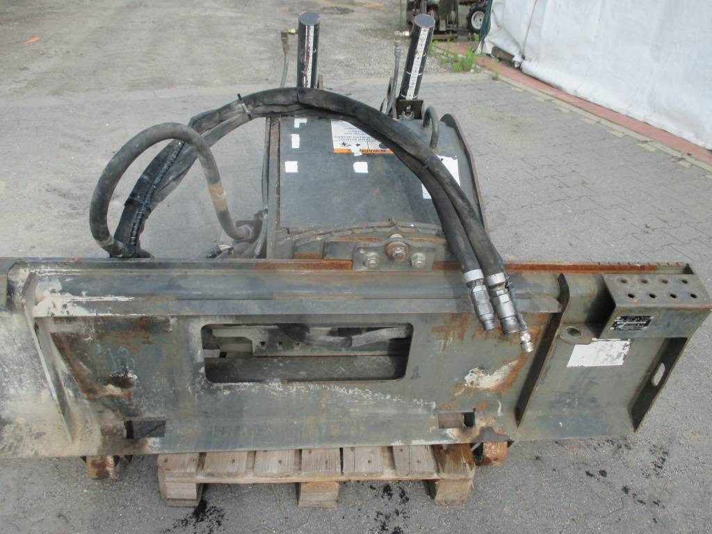 Bobcat 18 PLA - Скрепер: снимка 1 Bobcat 18 PLA - Скрепер: снимка 1