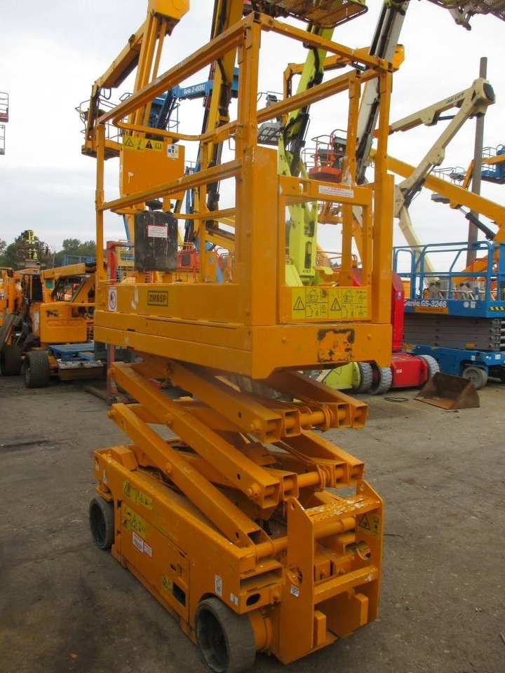 Genie GS 1532 - Ножична работна платформа: снимка 4 Genie GS 1532 - Ножична работна платформа: снимка 4