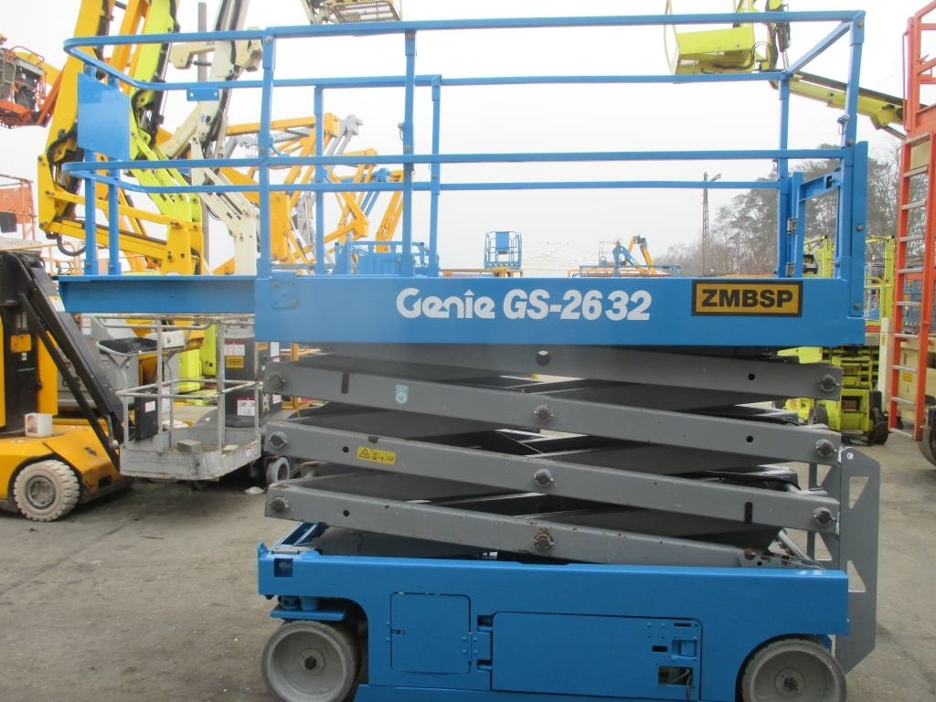 Genie GS 2632  - Ножична работна платформа: снимка 5 Genie GS 2632  - Ножична работна платформа: снимка 5