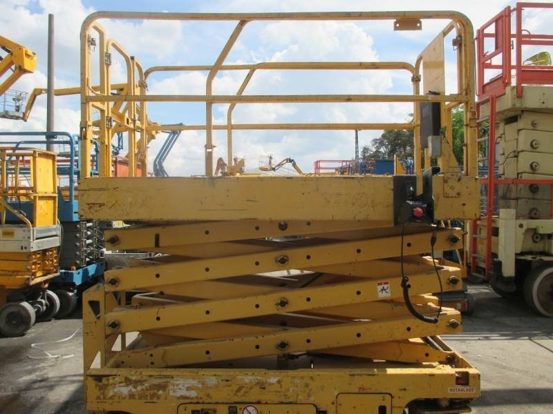 Genie GS 2646 - Ножична работна платформа: снимка 5 Genie GS 2646 - Ножична работна платформа: снимка 5