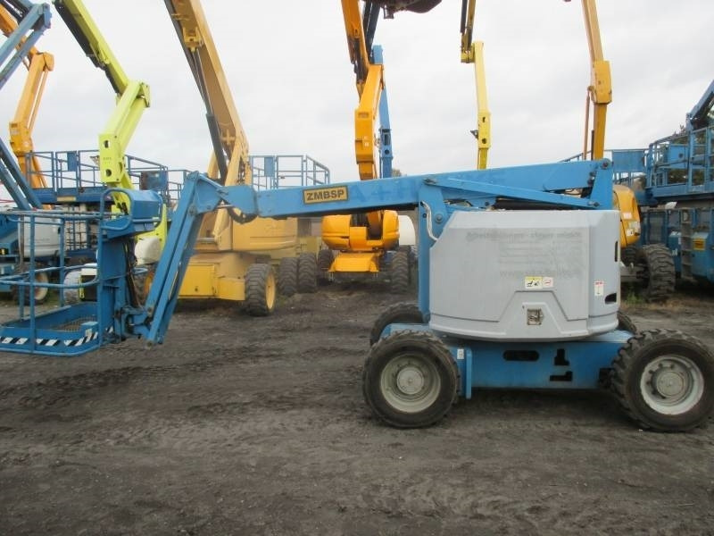 Genie Z 34/22 RT - Артикулираща платформа: снимка 2 Genie Z 34/22 RT - Артикулираща платформа: снимка 2
