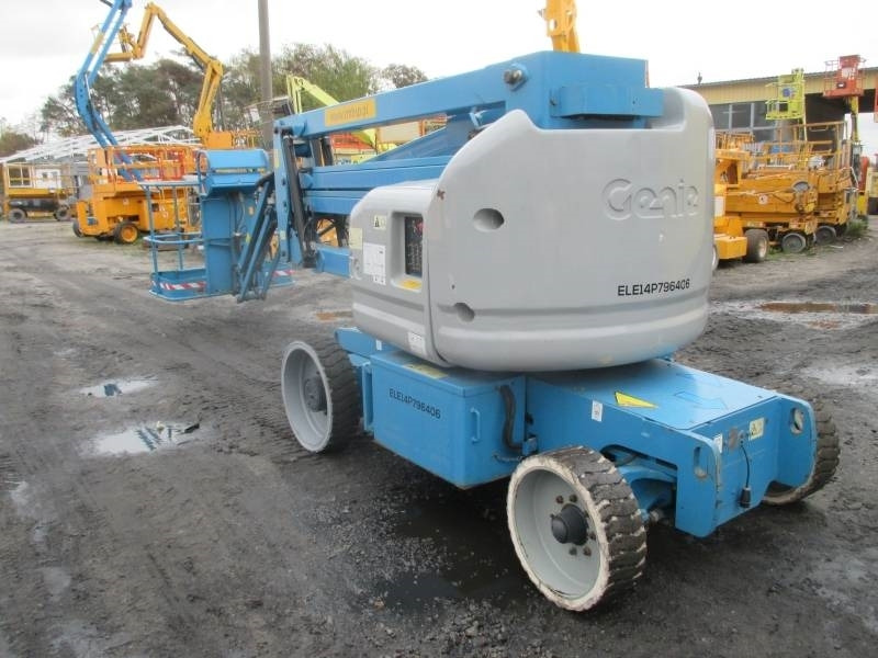 Genie Z 40/23 N RJ - Артикулираща платформа: снимка 3 Genie Z 40/23 N RJ - Артикулираща платформа: снимка 3