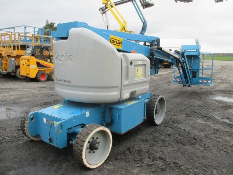 Genie Z 40/23 N RJ - Артикулираща платформа: снимка 2 Genie Z 40/23 N RJ - Артикулираща платформа: снимка 2
