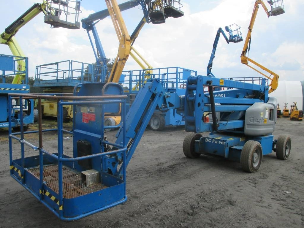 Genie Z 45/25 J DC - Артикулираща платформа: снимка 5 Genie Z 45/25 J DC - Артикулираща платформа: снимка 5