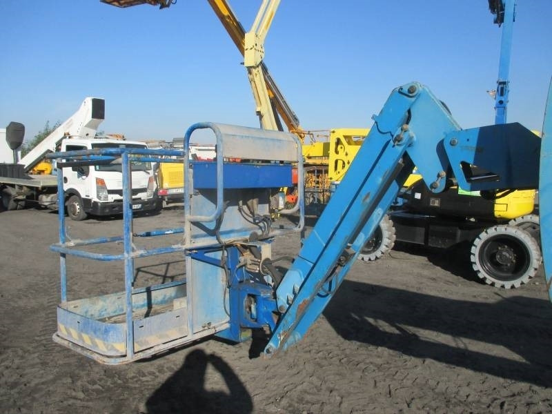 Genie Z 45/25 RT - Артикулираща платформа: снимка 4 Genie Z 45/25 RT - Артикулираща платформа: снимка 4