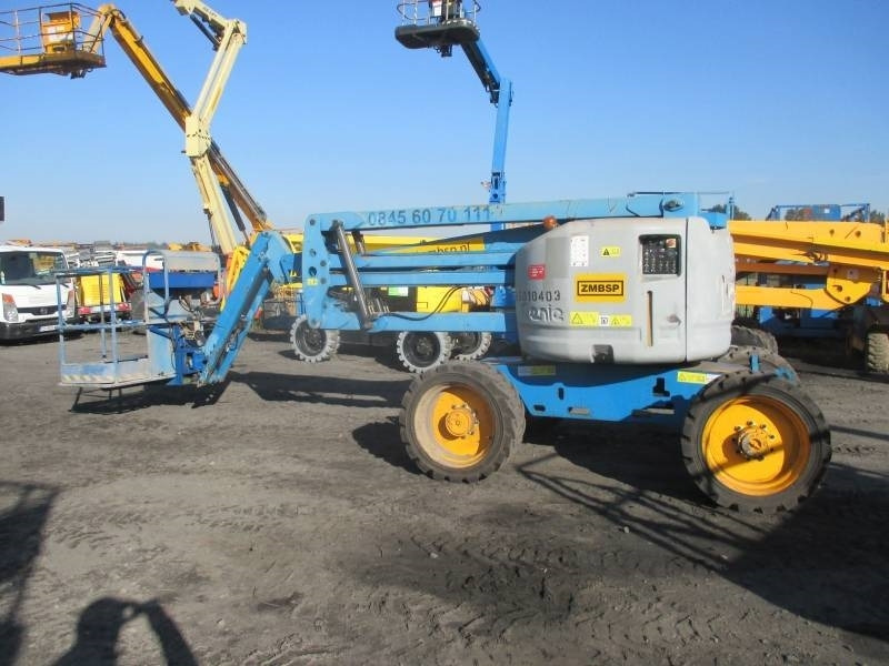 Genie Z 45/25 RT - Артикулираща платформа: снимка 2 Genie Z 45/25 RT - Артикулираща платформа: снимка 2