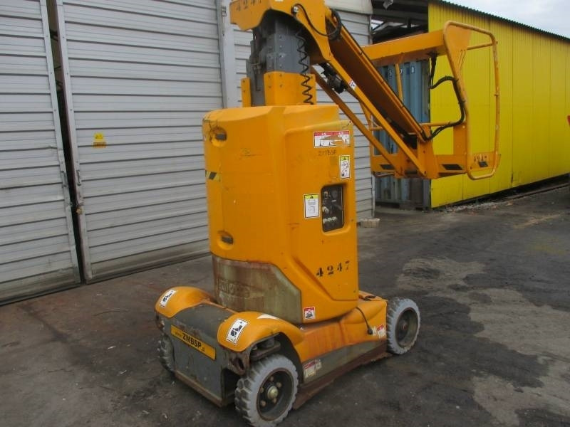 Haulotte Star 10 - Вертикална работна платформа: снимка 2 Haulotte Star 10 - Вертикална работна платформа: снимка 2