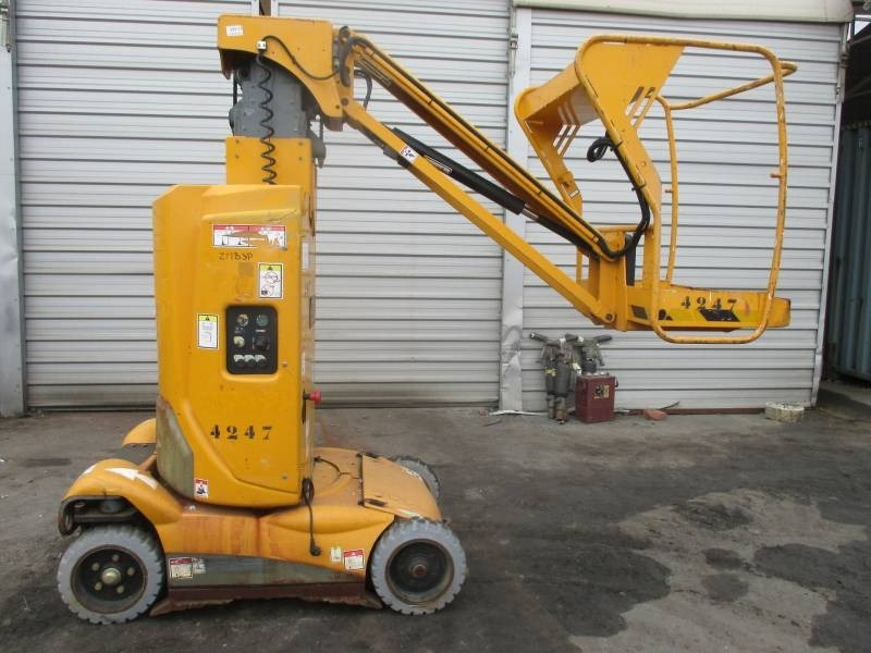 Haulotte Star 10 - Вертикална работна платформа: снимка 1 Haulotte Star 10 - Вертикална работна платформа: снимка 1