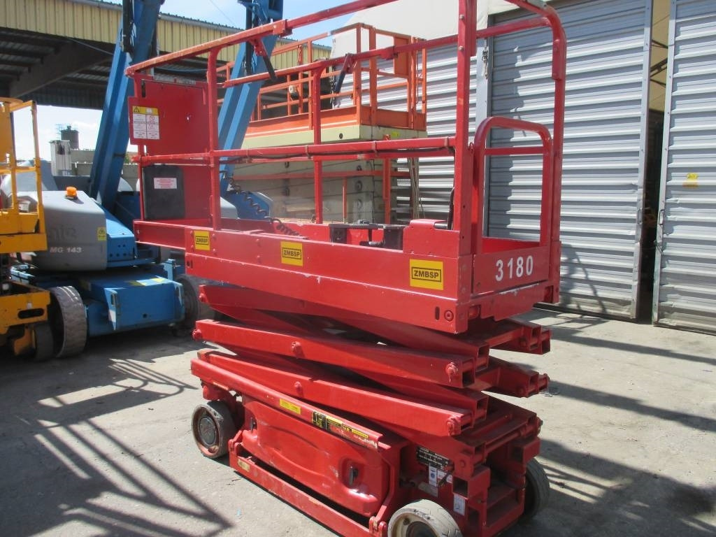 JLG 1930 ES - Ножична работна платформа: снимка 5 JLG 1930 ES - Ножична работна платформа: снимка 5