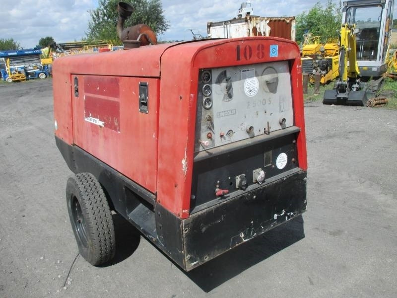 Lincoln E 500 S - Оборудване за заваряване: снимка 5 Lincoln E 500 S - Оборудване за заваряване: снимка 5