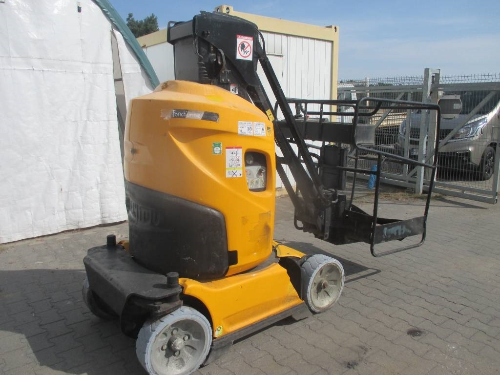 Manitou 100 VJR - Вертикална работна платформа: снимка 2 Manitou 100 VJR - Вертикална работна платформа: снимка 2