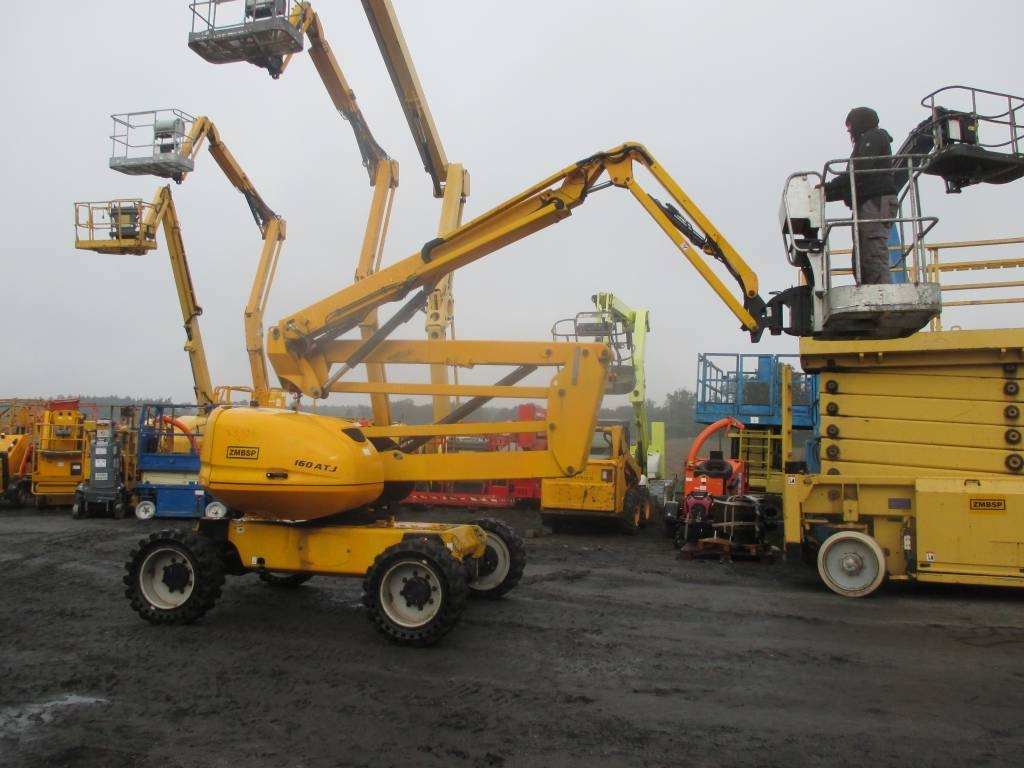 Manitou 160 ATJ - Артикулираща платформа: снимка 1 Manitou 160 ATJ - Артикулираща платформа: снимка 1