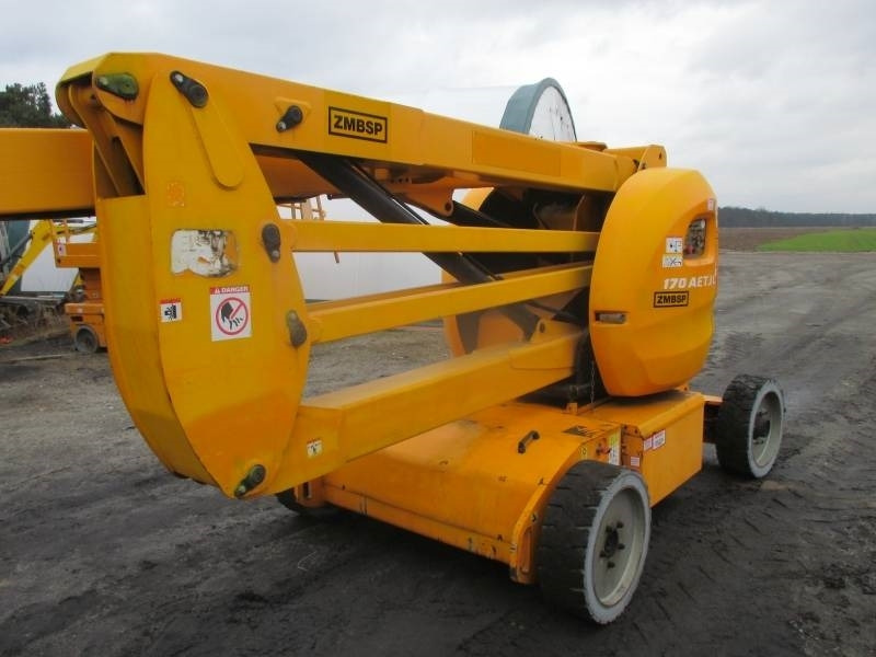 Manitou 170AETJ - Артикулираща платформа: снимка 3 Manitou 170AETJ - Артикулираща платформа: снимка 3