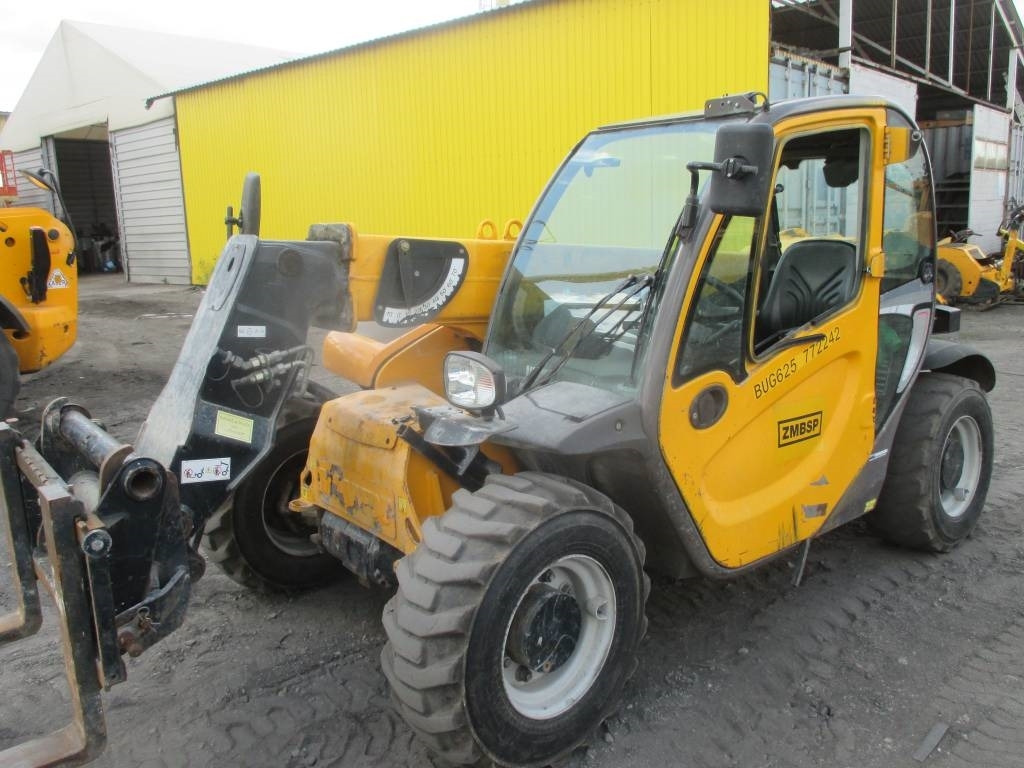 Телескопичен товарач Manitou MT 625: снимка 7