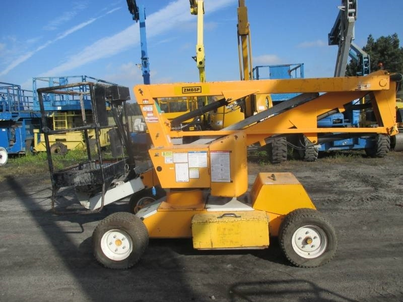 Niftylift HR 12 N D E Bi-Energy - Артикулираща платформа: снимка 2 Niftylift HR 12 N D E Bi-Energy - Артикулираща платформа: снимка 2