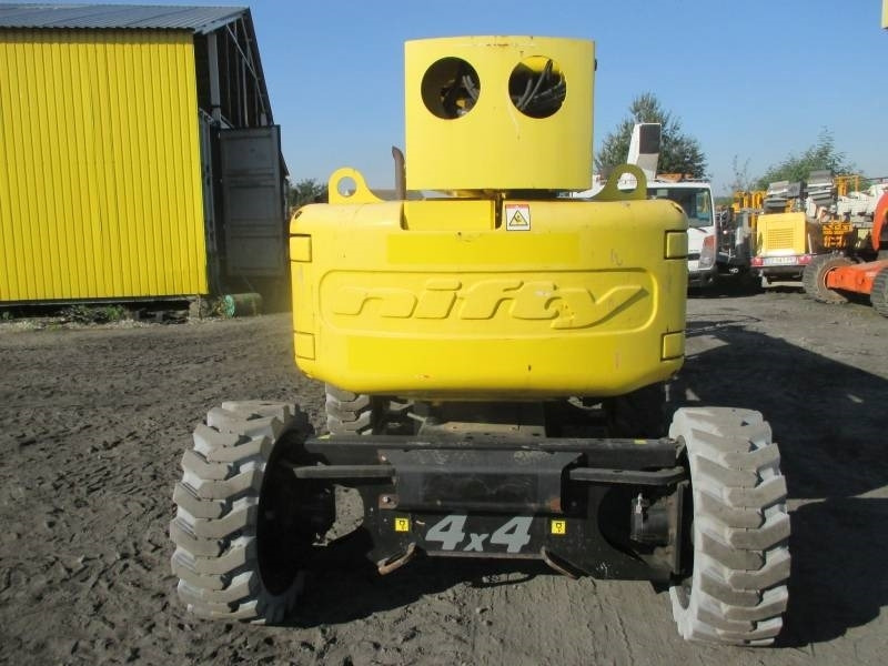 Артикулираща платформа Niftylift HR 17 D 4x4: снимка 10