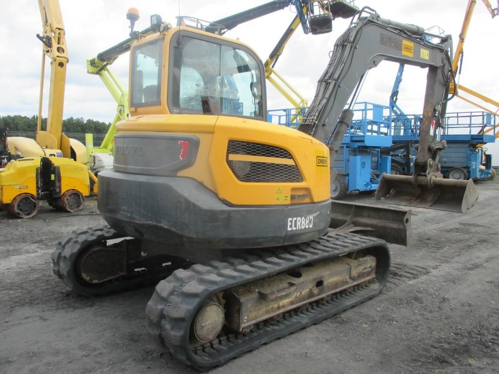 Volvo ECR 88 D - Мини багер: снимка 2 Volvo ECR 88 D - Мини багер: снимка 2
