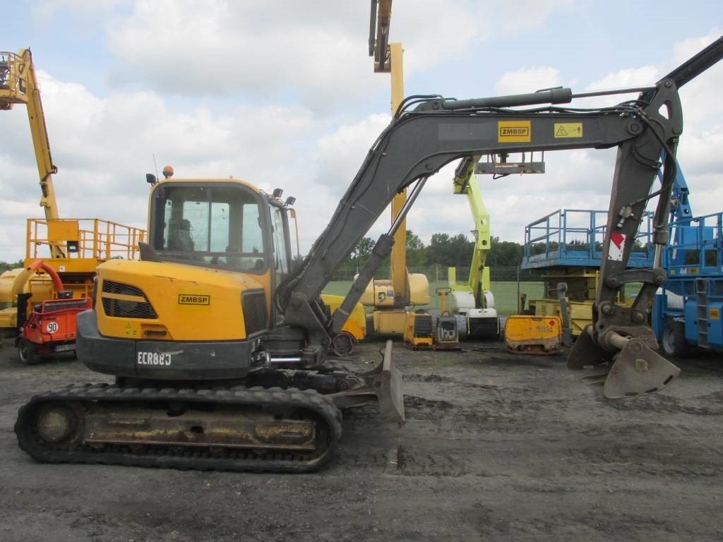 Volvo ECR 88 D - Мини багер: снимка 1 Volvo ECR 88 D - Мини багер: снимка 1