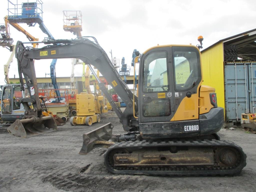 Volvo ECR 88 D - Мини багер: снимка 5 Volvo ECR 88 D - Мини багер: снимка 5