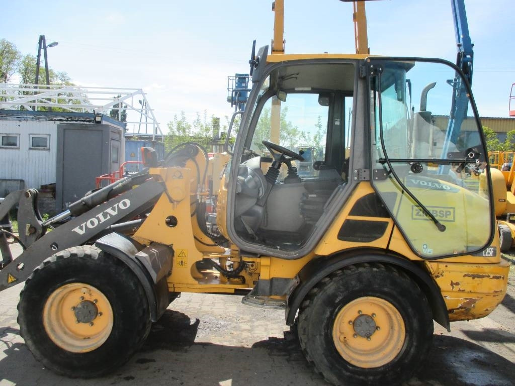 Volvo L 25 F - Колесен товарач: снимка 5 Volvo L 25 F - Колесен товарач: снимка 5