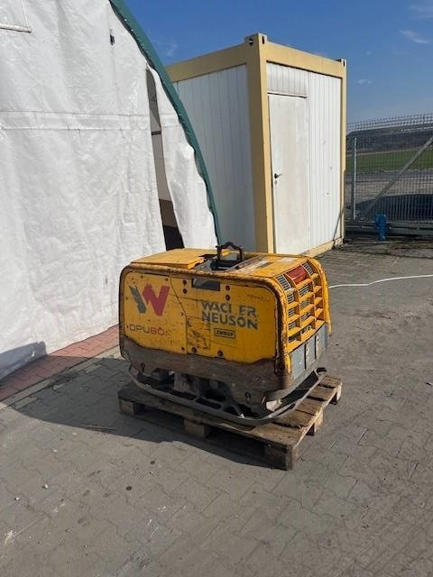 Wacker Neuson DPU 80 - Виброплоча: снимка 1 Wacker Neuson DPU 80 - Виброплоча: снимка 1