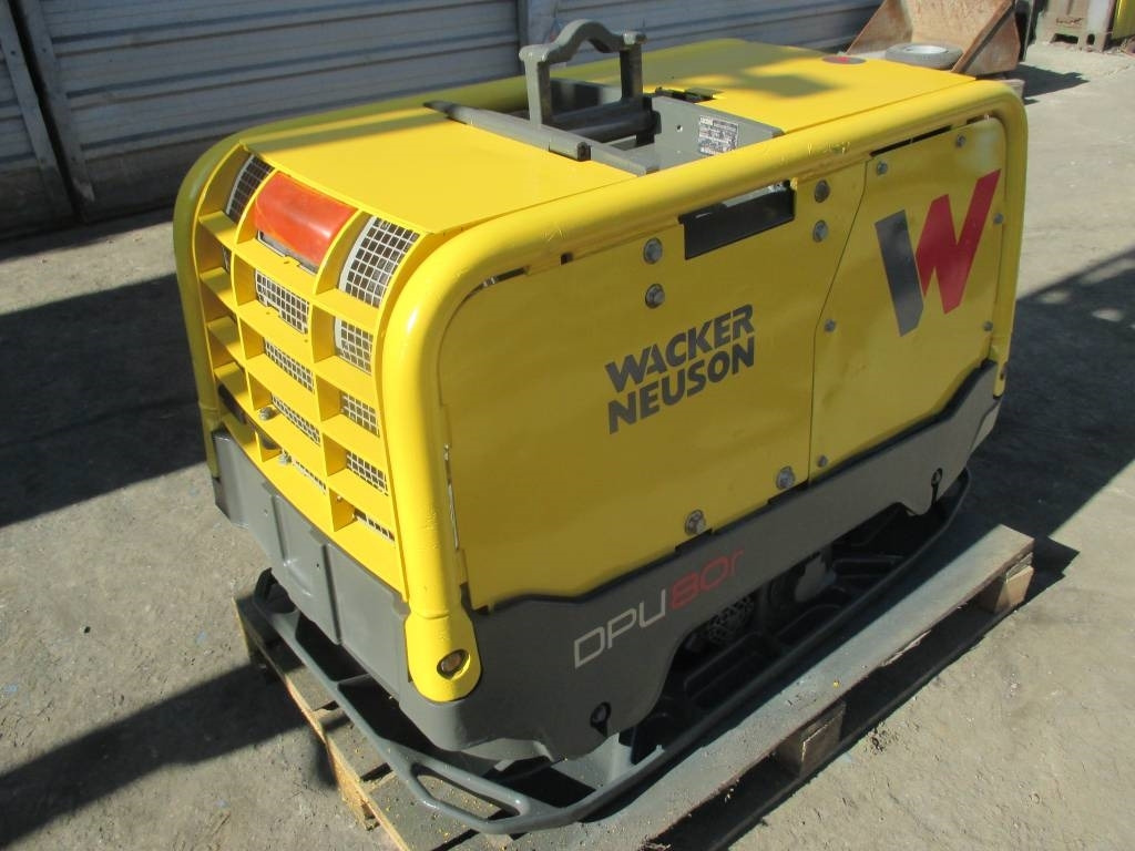 Wacker Neuson DPU 80 - Виброплоча: снимка 2 Wacker Neuson DPU 80 - Виброплоча: снимка 2