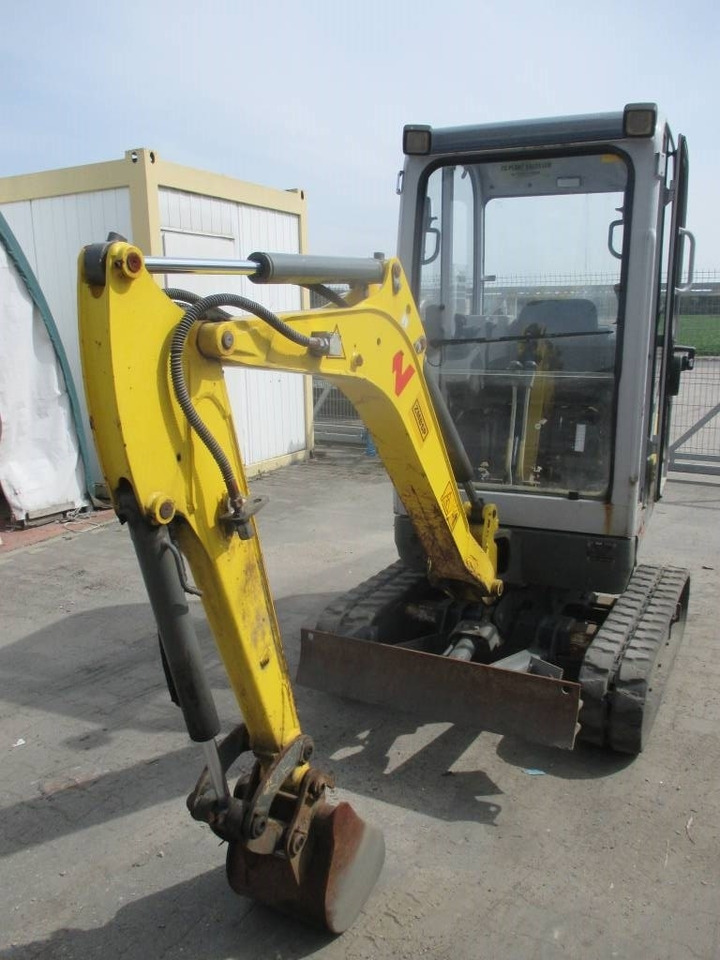 Wacker Neuson ET 16 - Мини багер: снимка 3 Wacker Neuson ET 16 - Мини багер: снимка 3