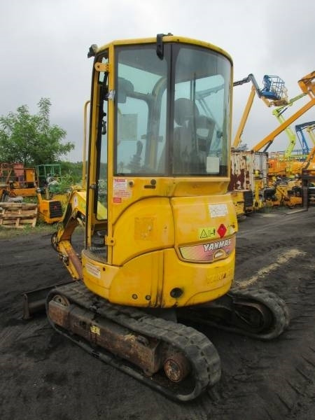 Yanmar Vio 20-4 - Мини багер: снимка 4 Yanmar Vio 20-4 - Мини багер: снимка 4