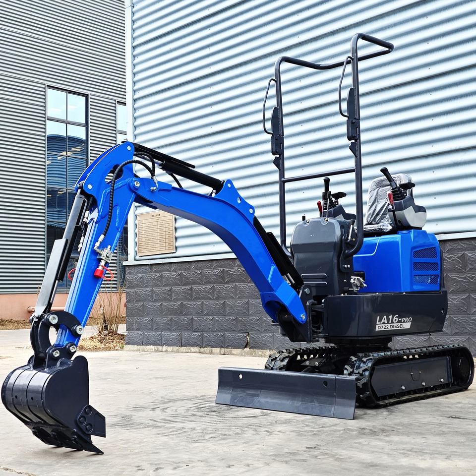 LEZUM LA16Pro Mini Excavator Kubota Euro 5/Epa Engine Mini Excavator For Sale - Мини багер: снимка 2 LEZUM LA16Pro Mini Excavator Kubota Euro 5/Epa Engine Mini Excavator For Sale - Мини багер: снимка 2