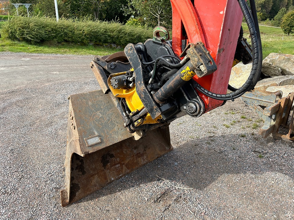 Kubota KX080-4 - Верижен багер: снимка 5 Kubota KX080-4 - Верижен багер: снимка 5