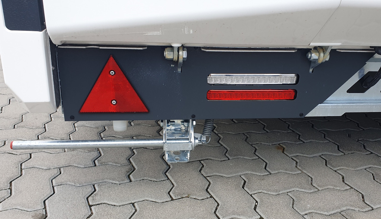 Нови Автовоз ремарке BRIAN JAMES TRAILERS NEW Race Sport: снимка 10 Нови Автовоз ремарке BRIAN JAMES TRAILERS NEW Race Sport: снимка 10