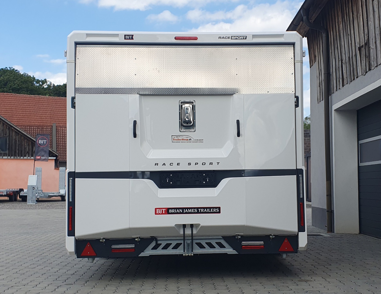 BRIAN JAMES TRAILERS NEW Race Sport - Автовоз ремарке: снимка 3 BRIAN JAMES TRAILERS NEW Race Sport - Автовоз ремарке: снимка 3