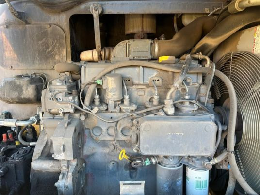 Колесен товарач Ahlmann AS150 Rotative à 17900 Euros HT: снимка 8