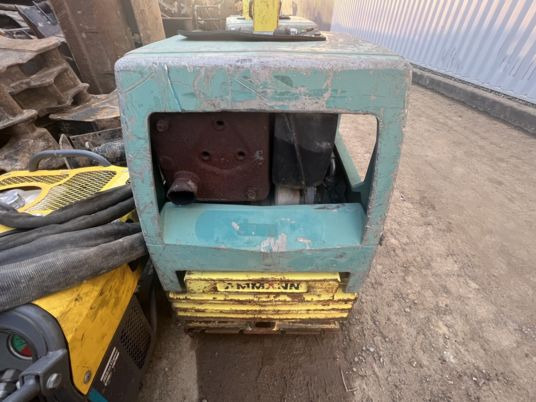 Ammann APH11095 - Виброплоча: снимка 5 Ammann APH11095 - Виброплоча: снимка 5